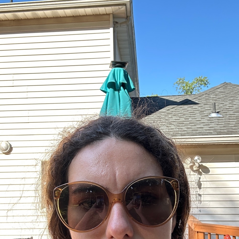 Fendi FE40029U Sunglasses - Picture 4 of 16